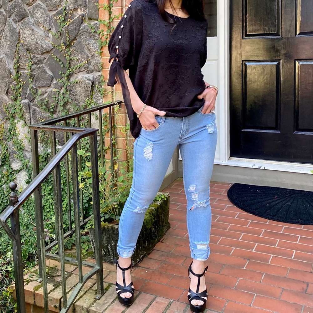 #27 Light denim stretch Distressed Skinny Jeans - Picture 3 of 9